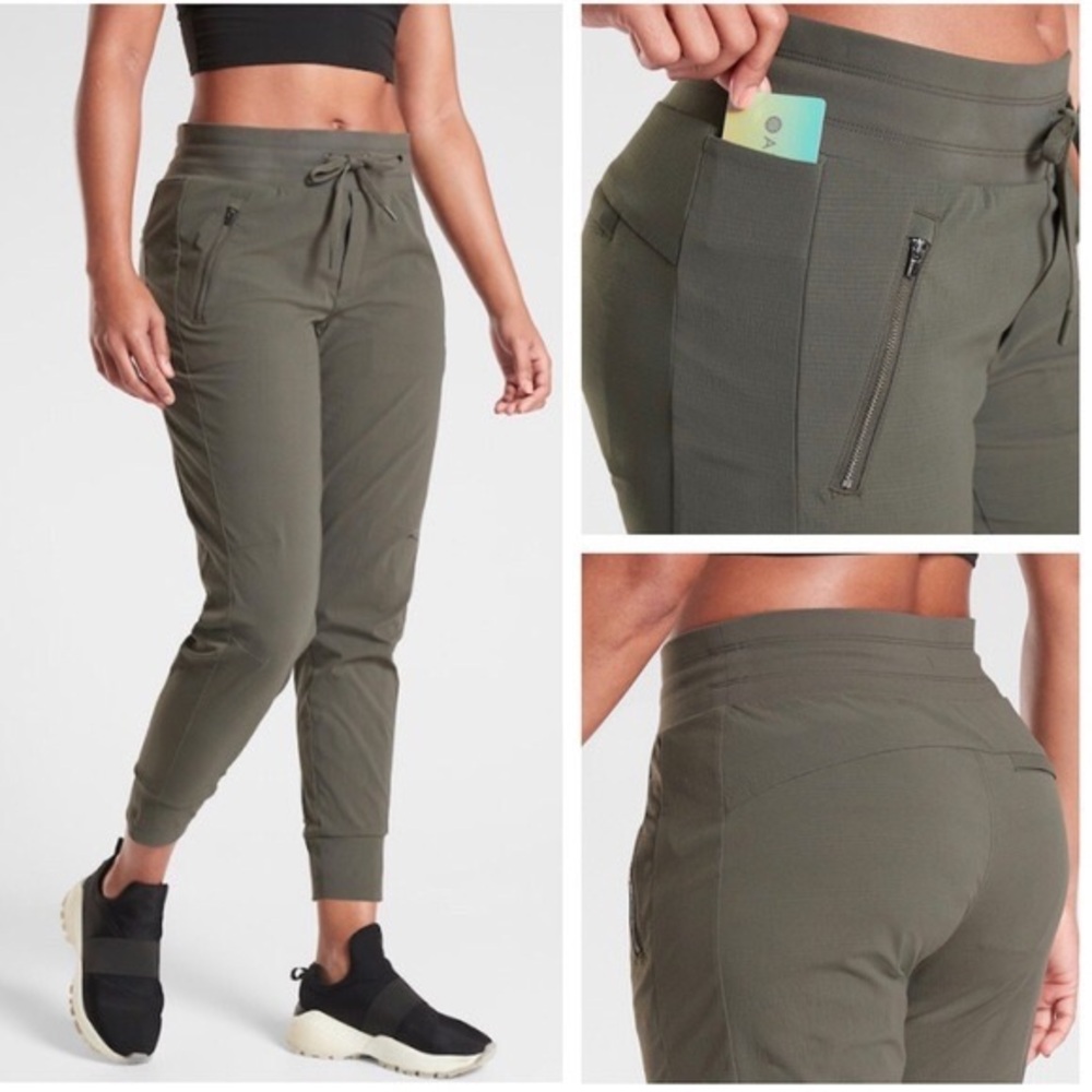 ATHLETA Trekkie North Joggers NWOT